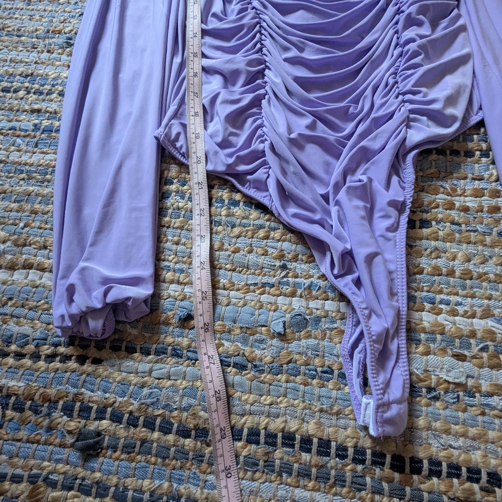 Off-Shoulder Ruched Long Sleeve Top in Lilac - Picture 3 of 5